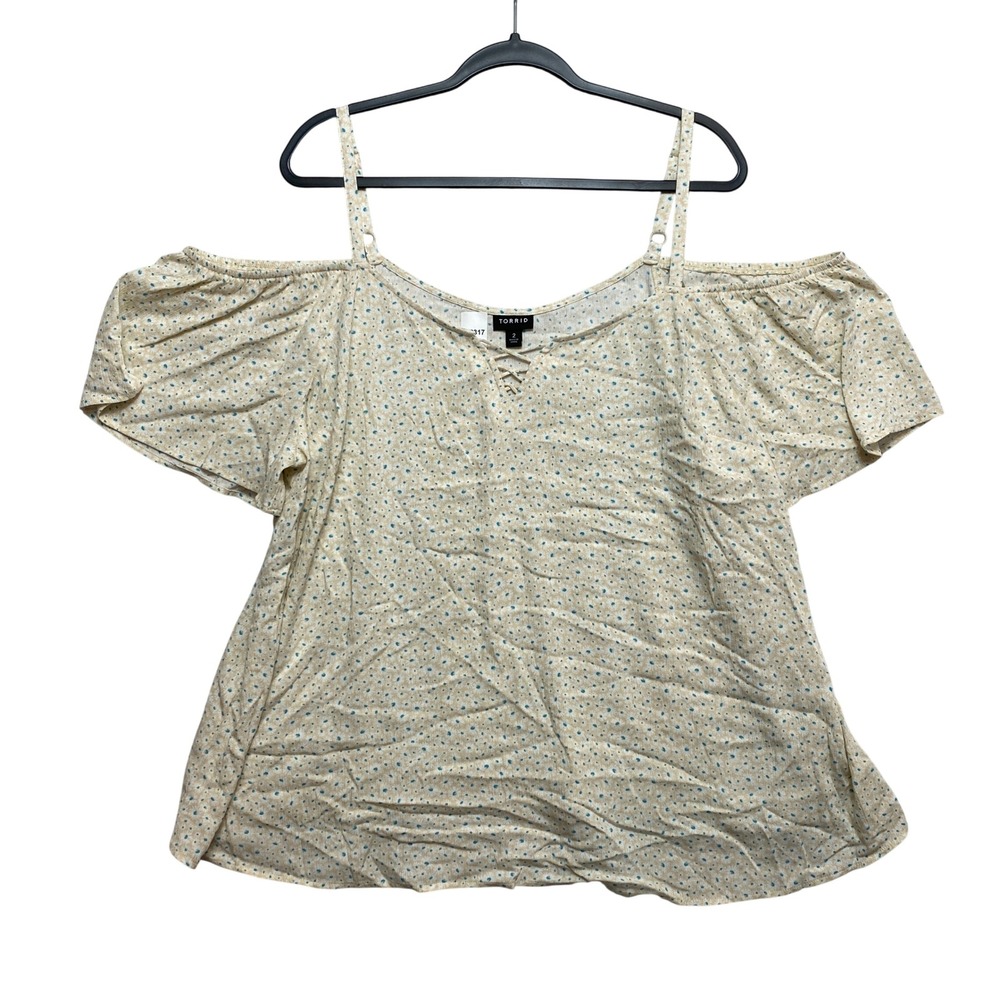 Torrid Top Womens 2X Cream Floral Cold Shoulder Lace Up Flutter Sleeve Blouse